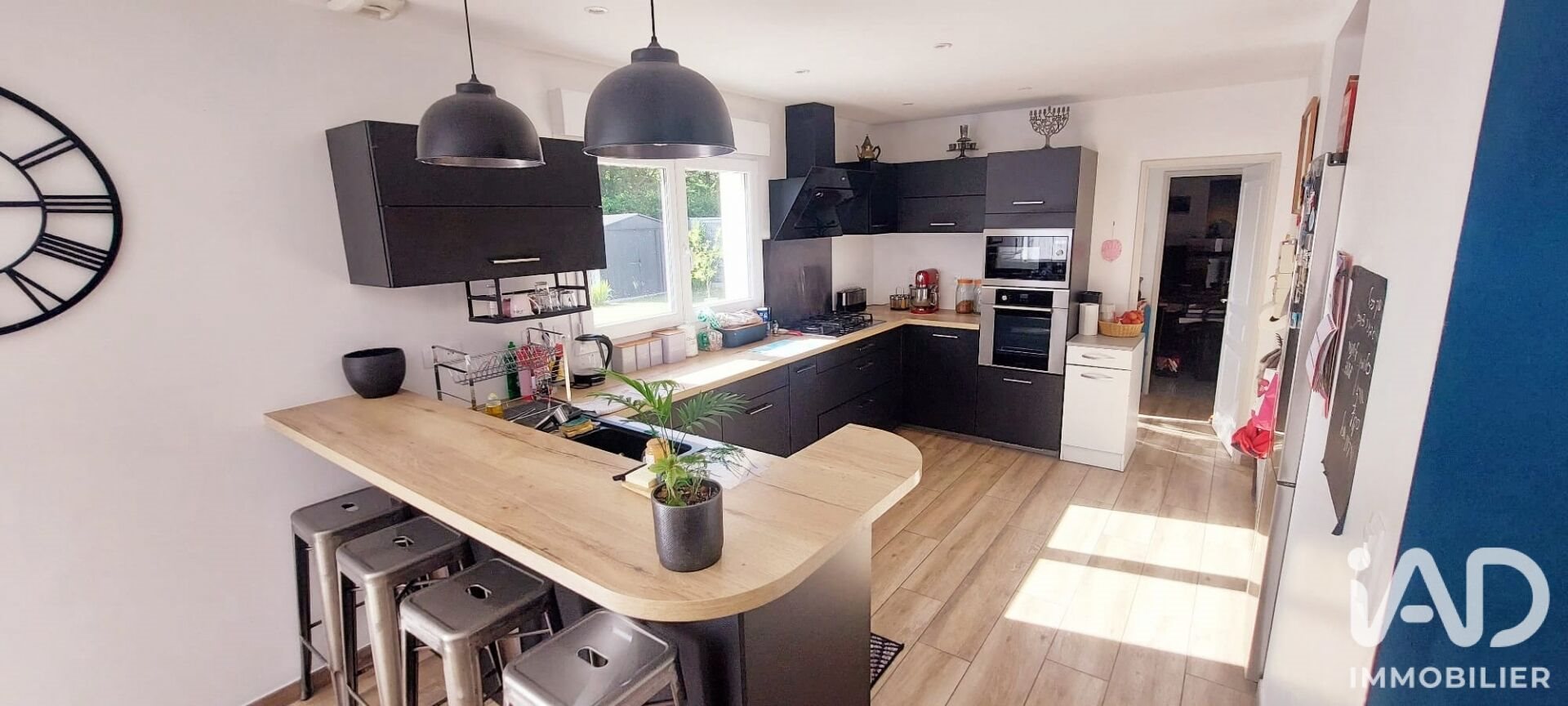 Maison à vendre, 145m², Barjouville