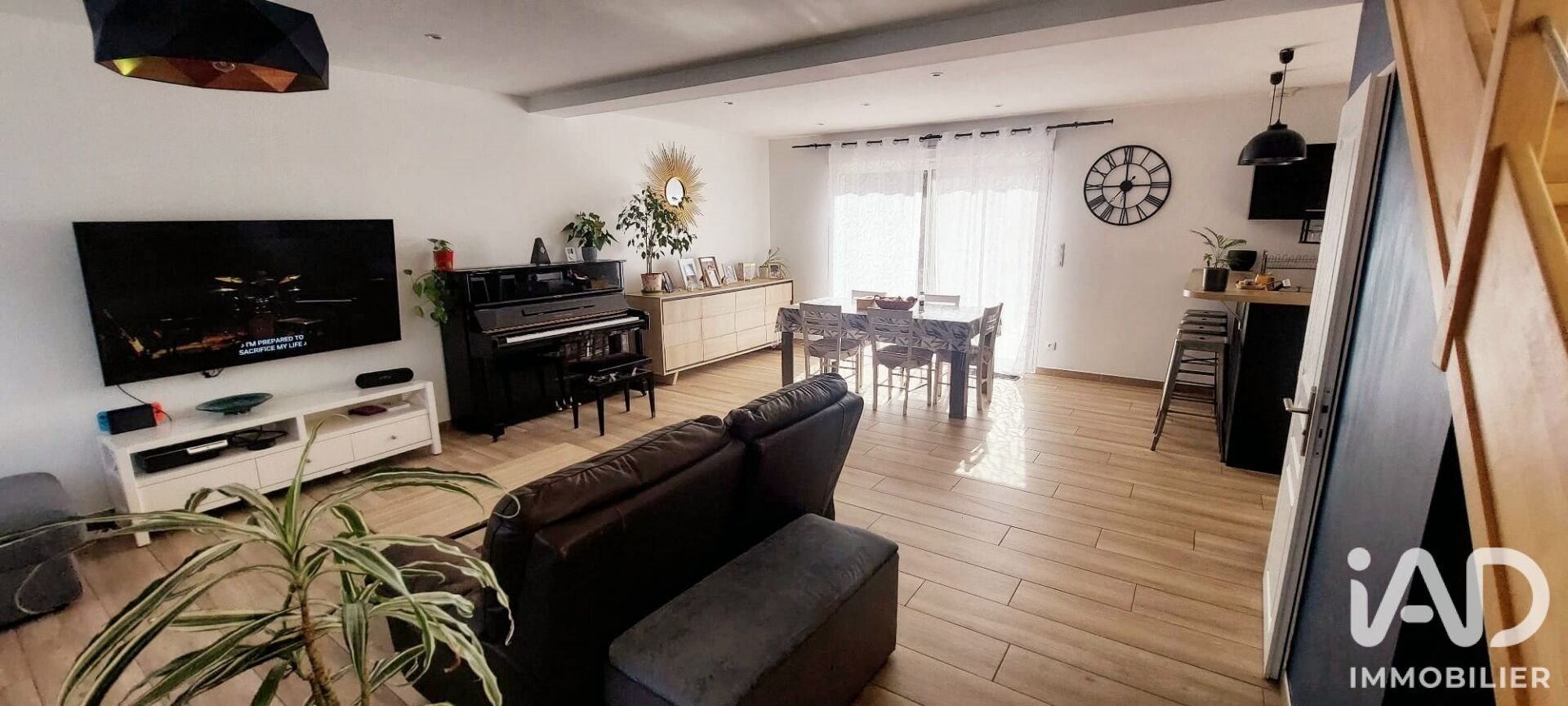 Maison à vendre, 145m², Barjouville