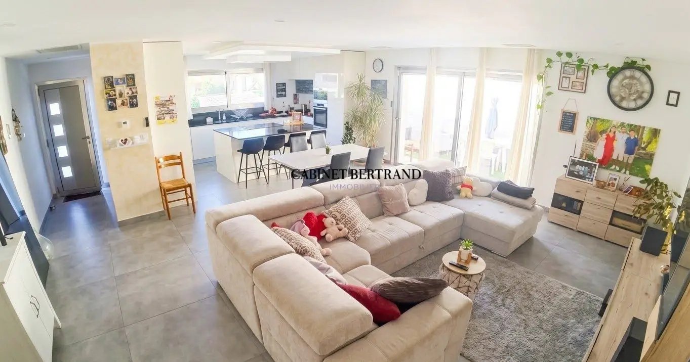 Maison à vendre, 118m², Pia
