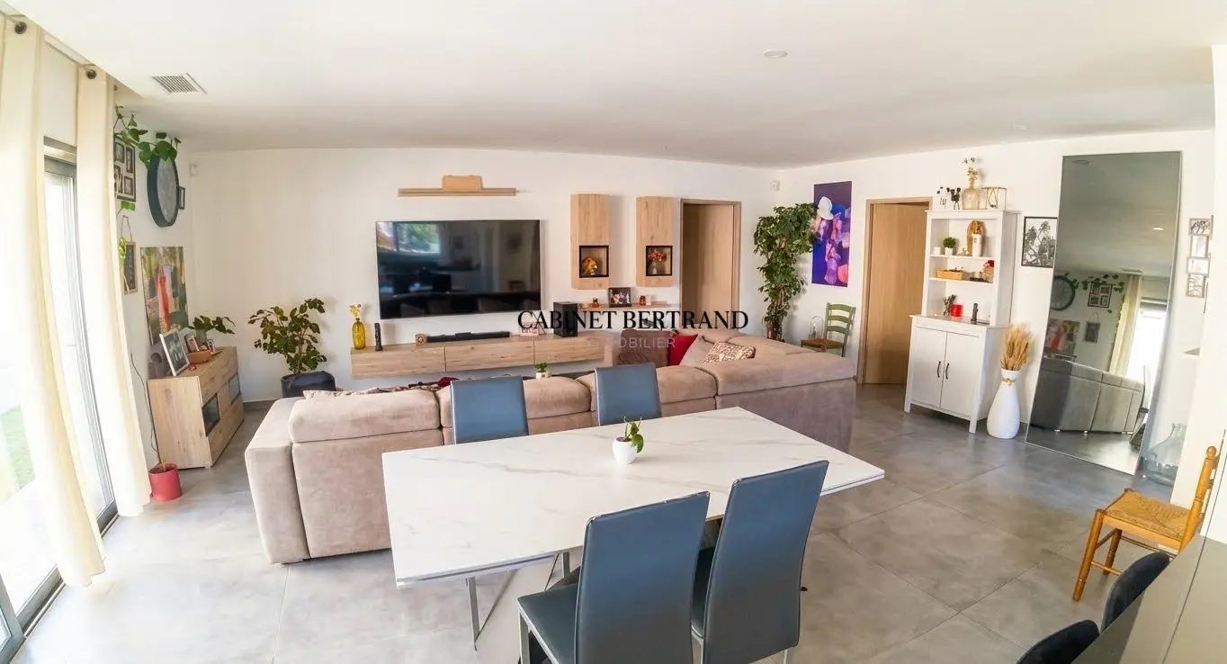 Maison à vendre, 118m², Pia