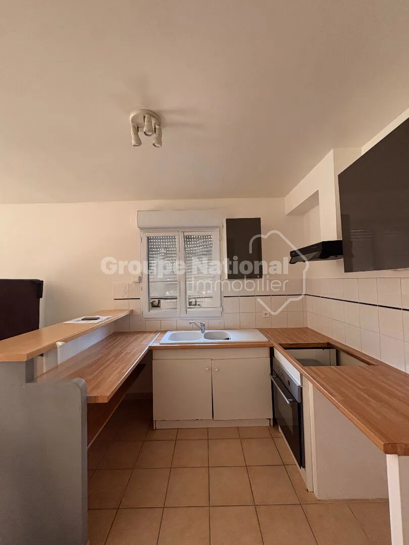 Maison à louer, 70m², Sorgues