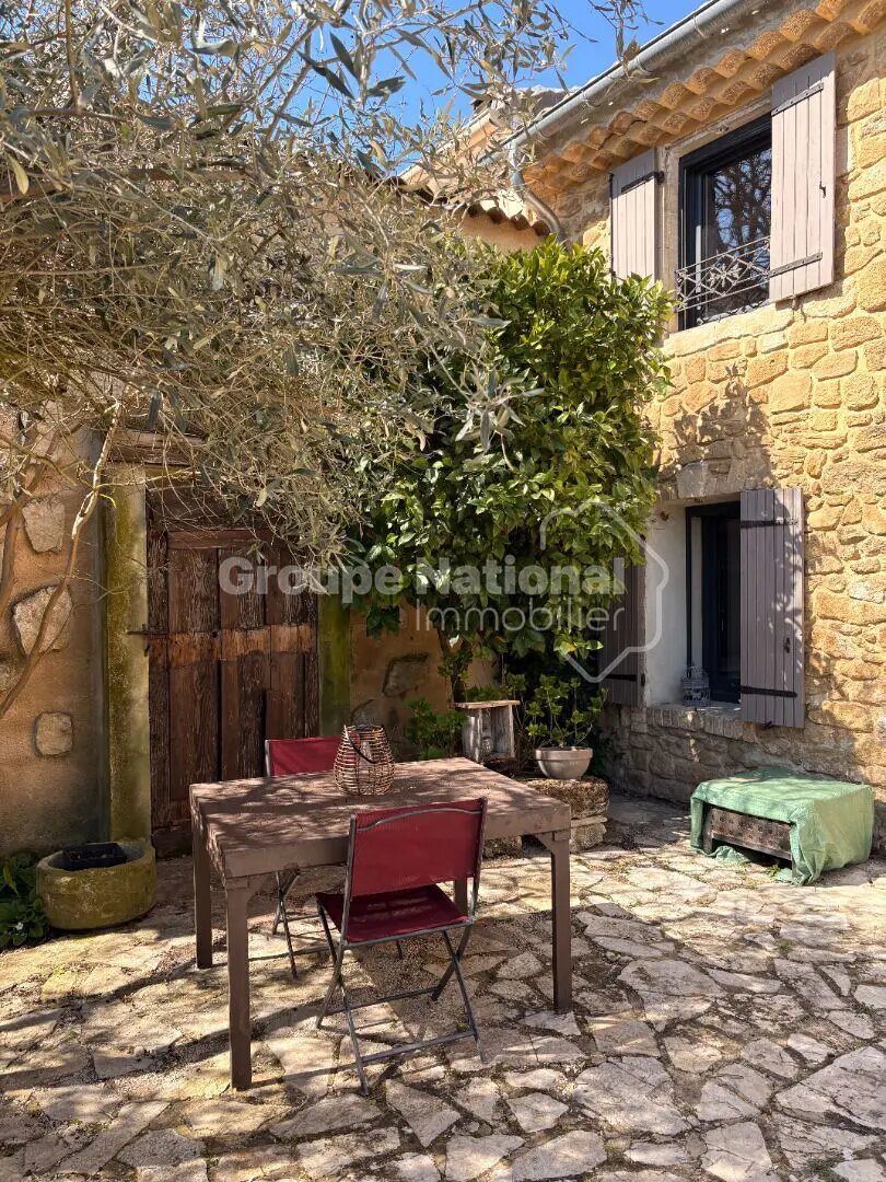 Maison à vendre, 140m², Althen-des-Paluds
