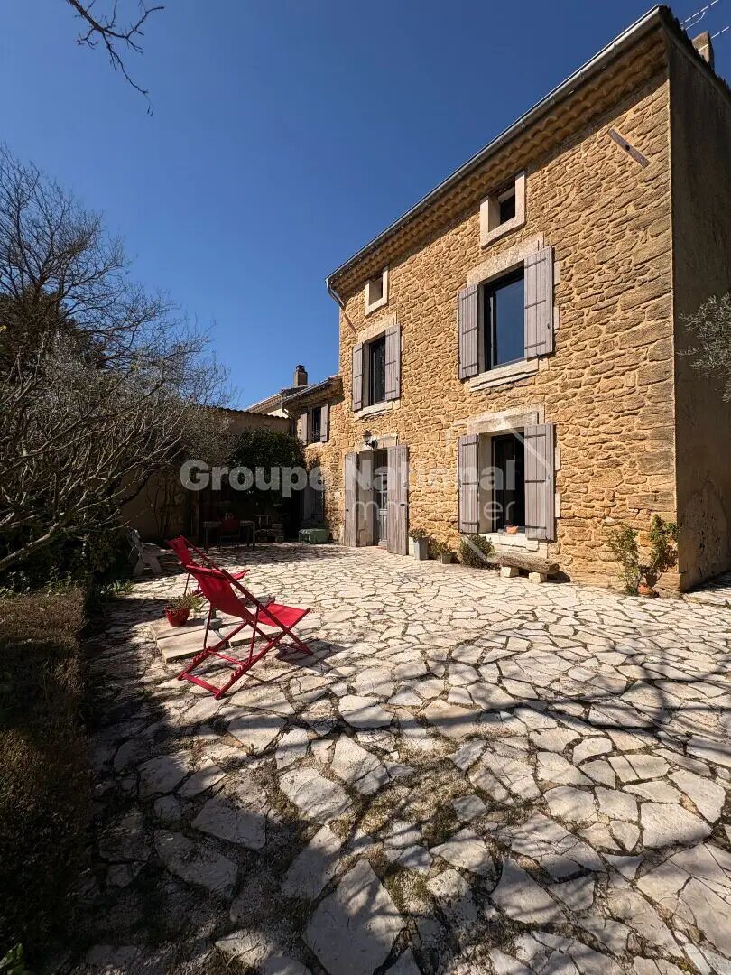 Maison à vendre, 140m², Althen-des-Paluds