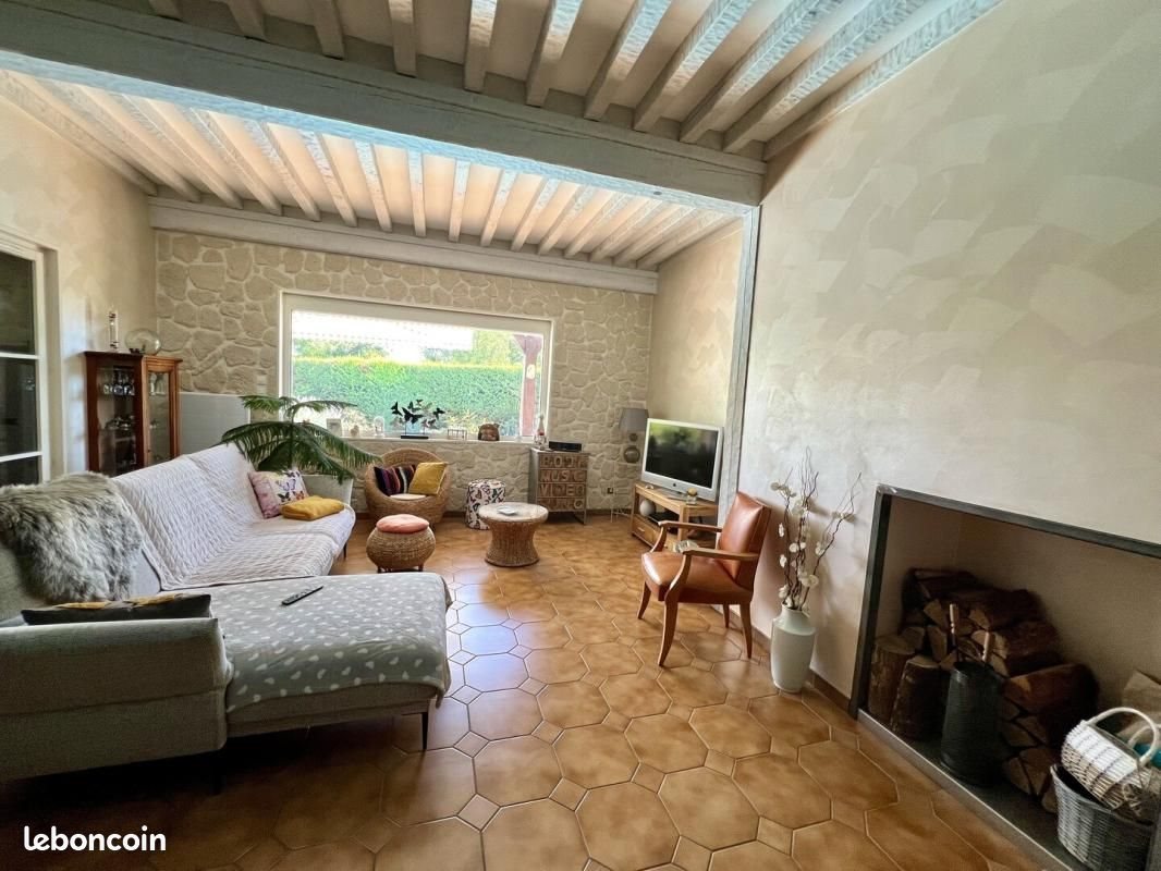 Maison à vendre, 130m², Crêches-sur-Saône