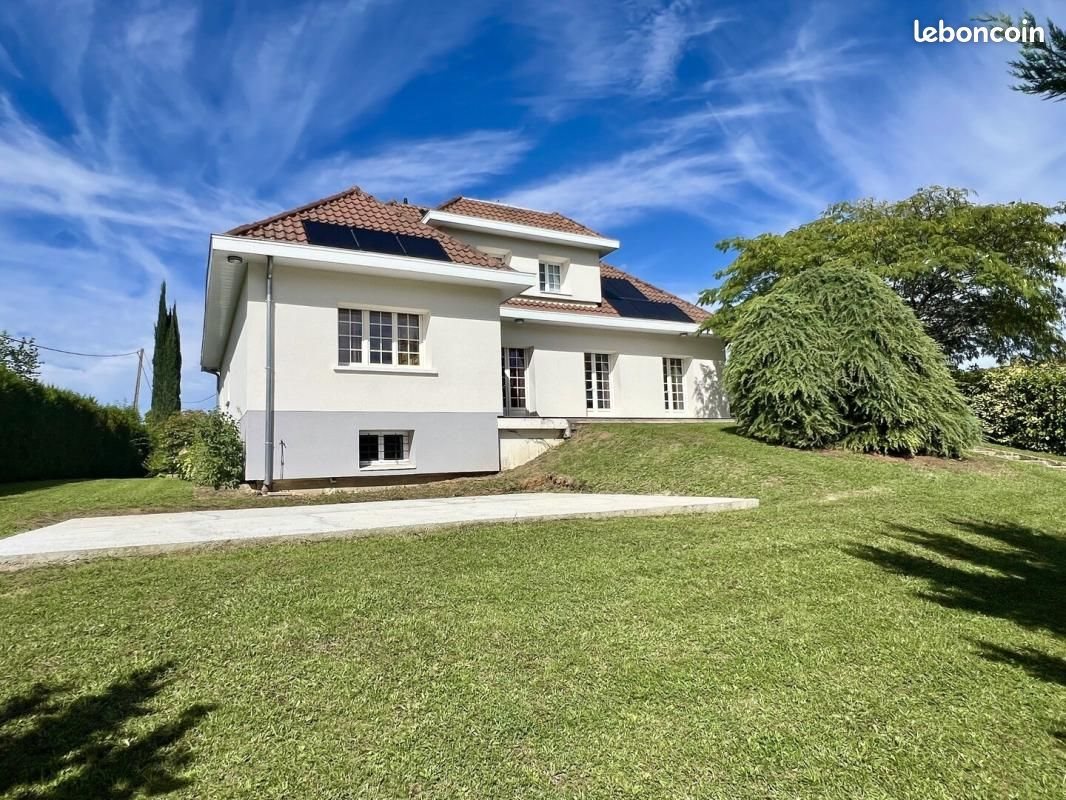 Maison à vendre, 243m², Charnay-lès-Mâcon