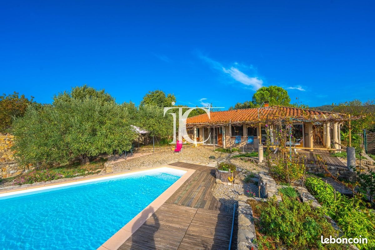 Maison à vendre, 223m², Banne
