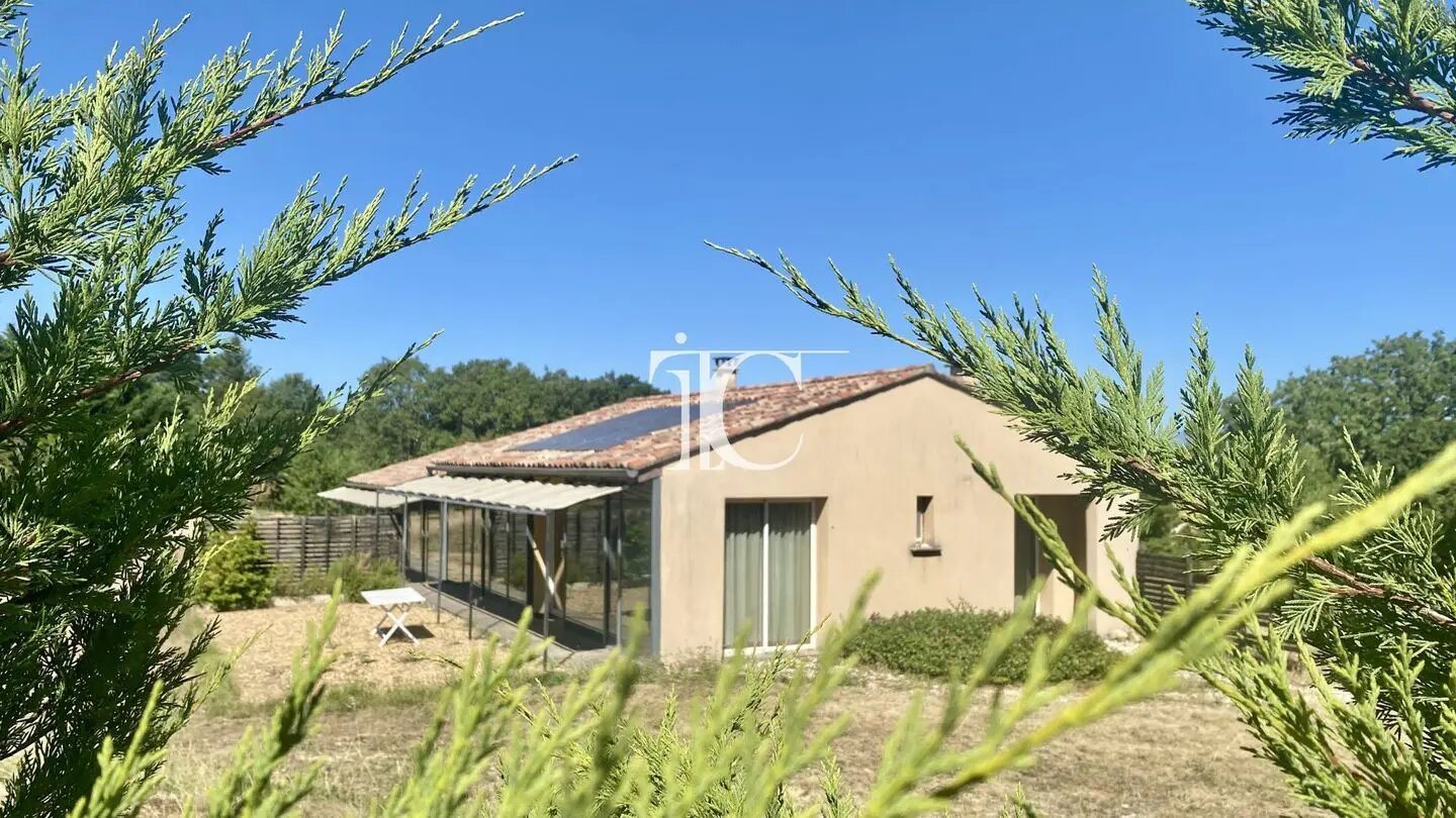 Maison à vendre, 180m², Lussan