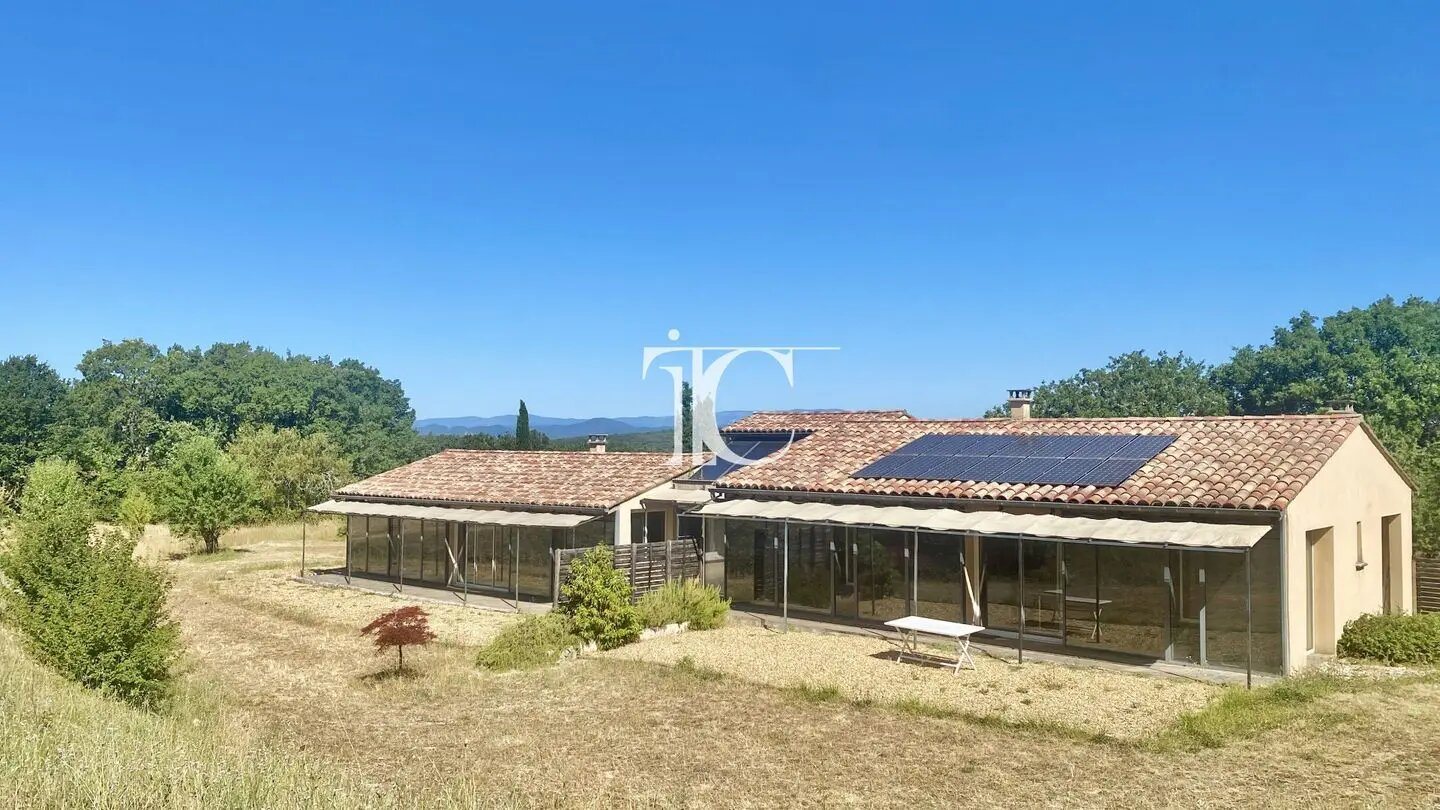 Maison à vendre, 180m², Lussan