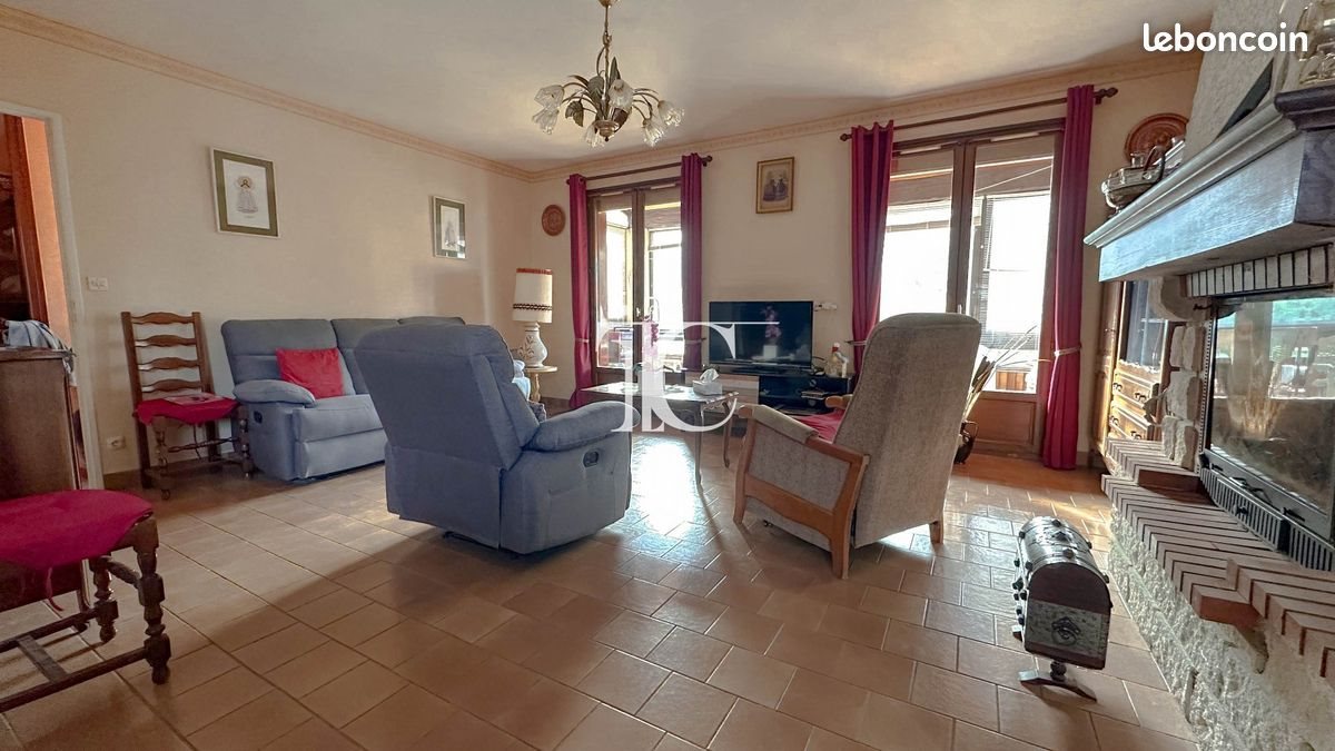 Maison à vendre, 168m², Meyrannes