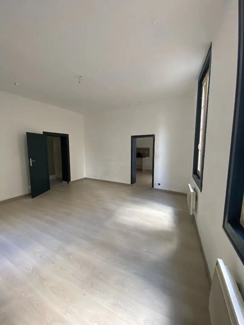 Appartement à louer, 40m², Saintes