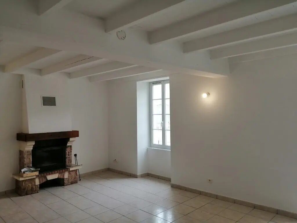 Maison à louer, 132m², Authon-Ebéon