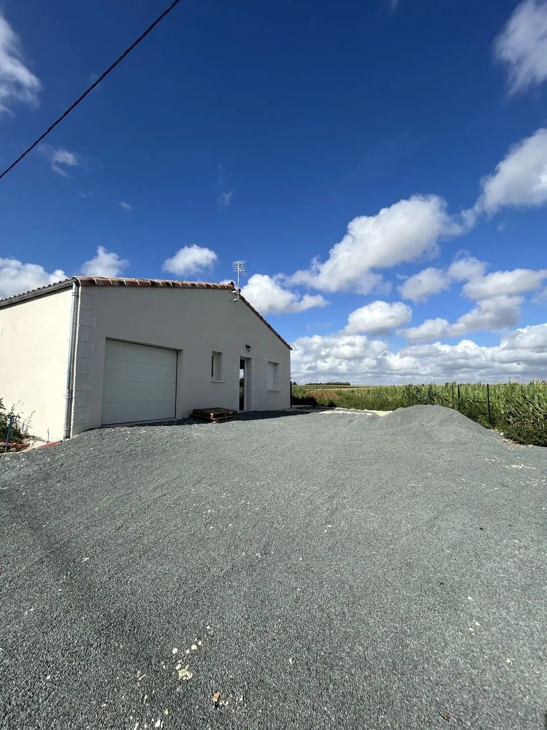 Maison à louer, 108m², Soulignonne