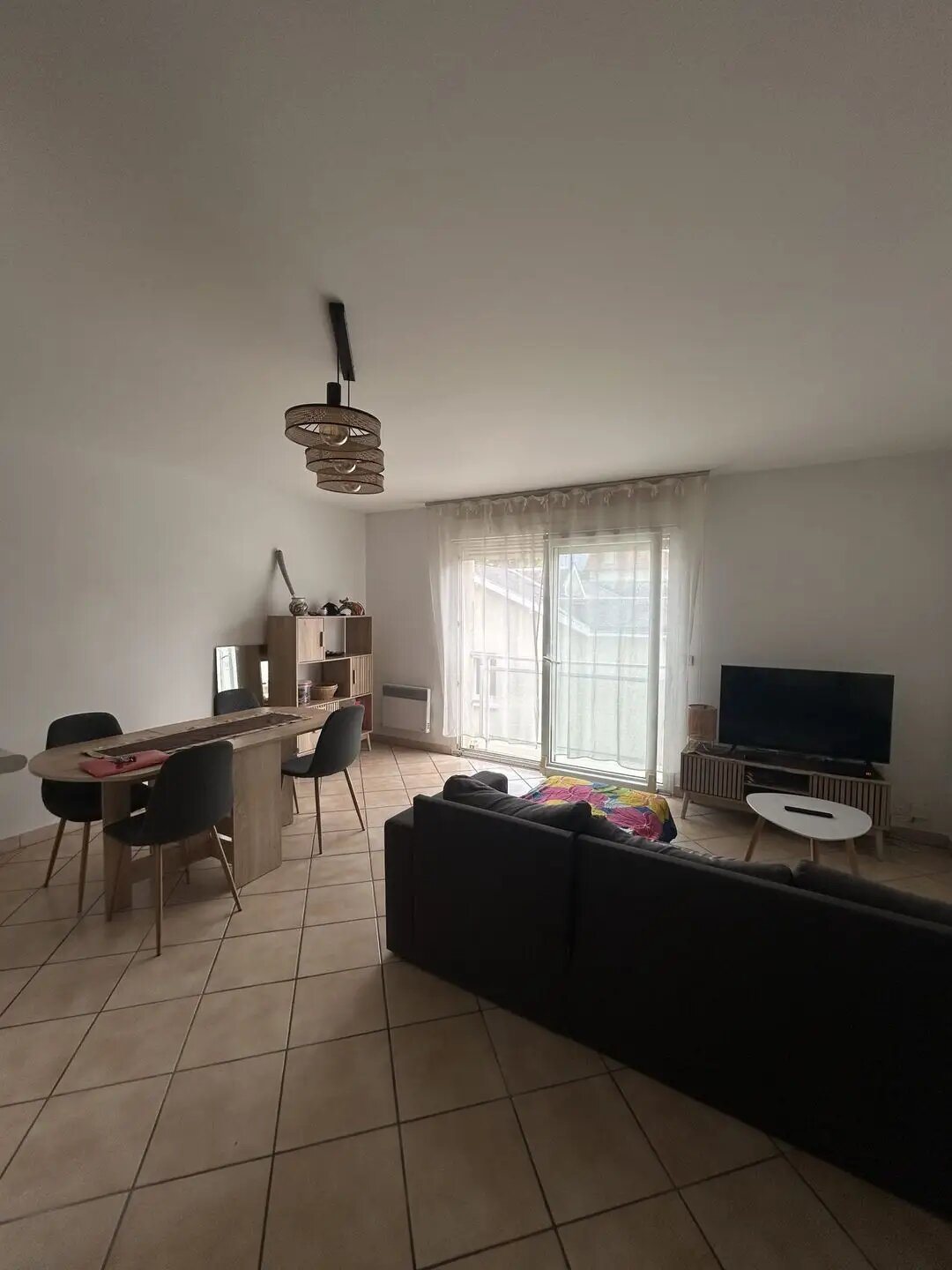 Appartement à louer, 72m², Saintes