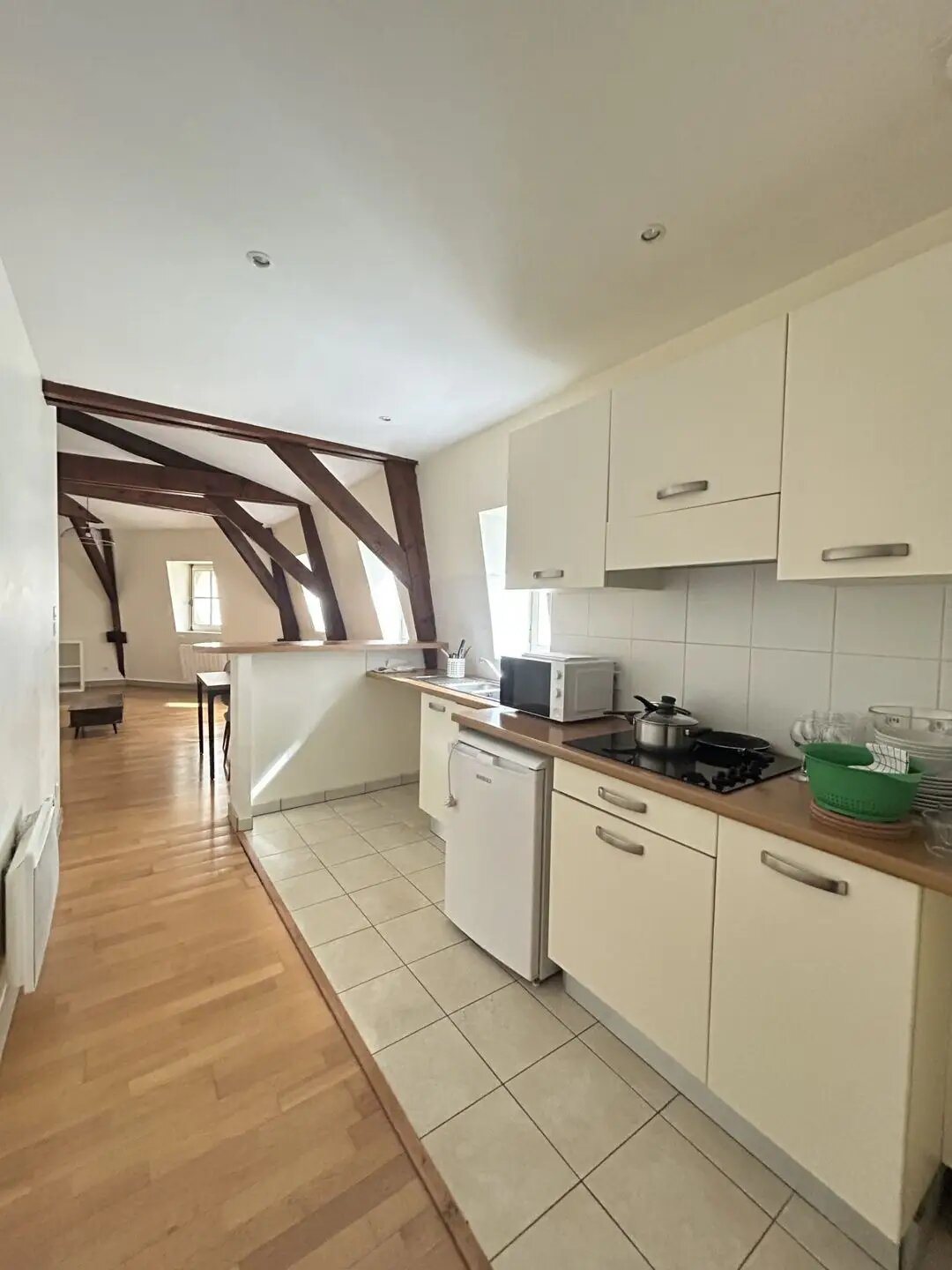 Appartement à louer, 52m², Saintes