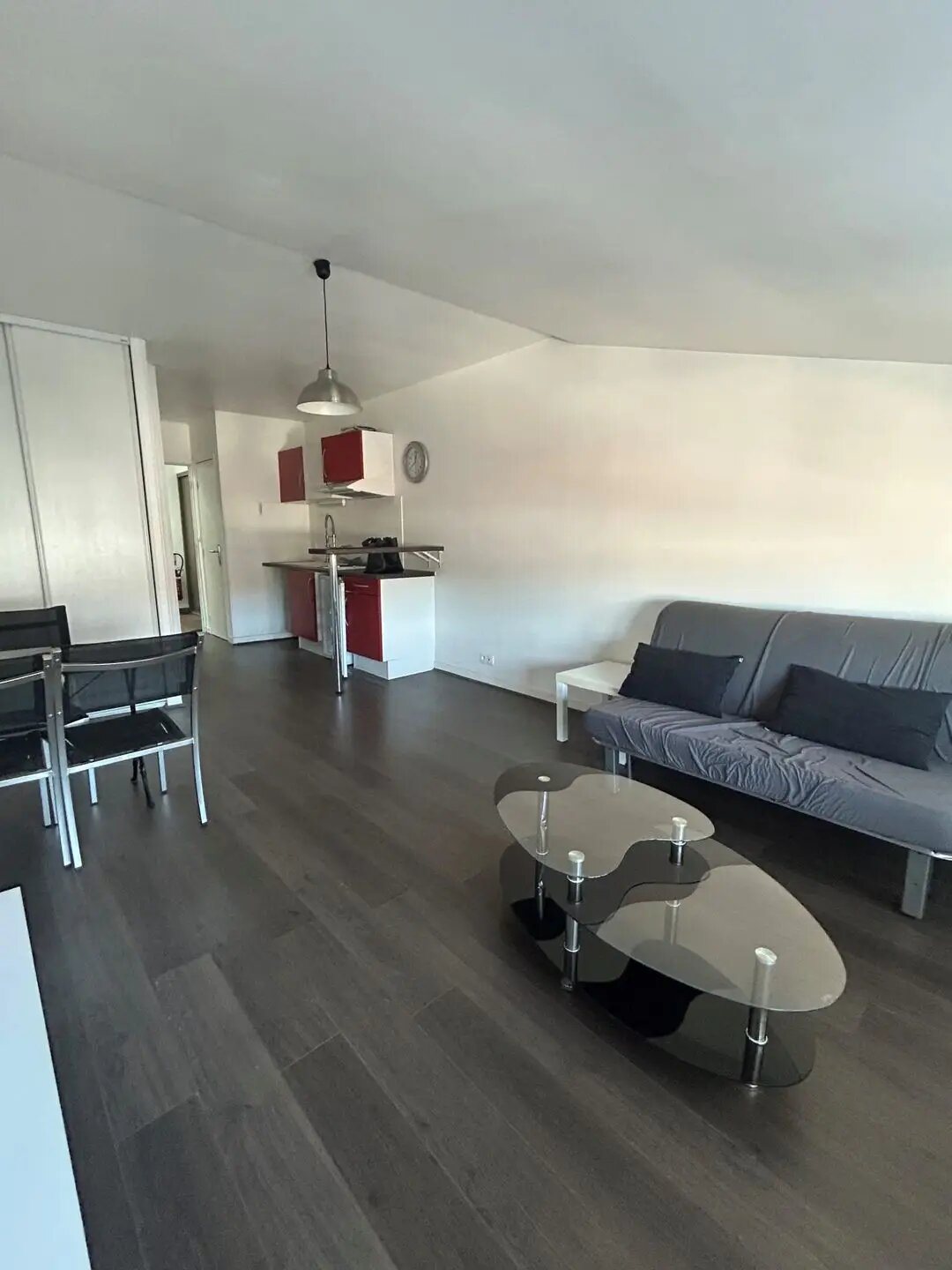 Appartement à louer, 24m², Saintes