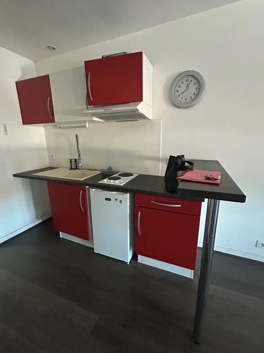 Appartement à louer, 24m², Saintes