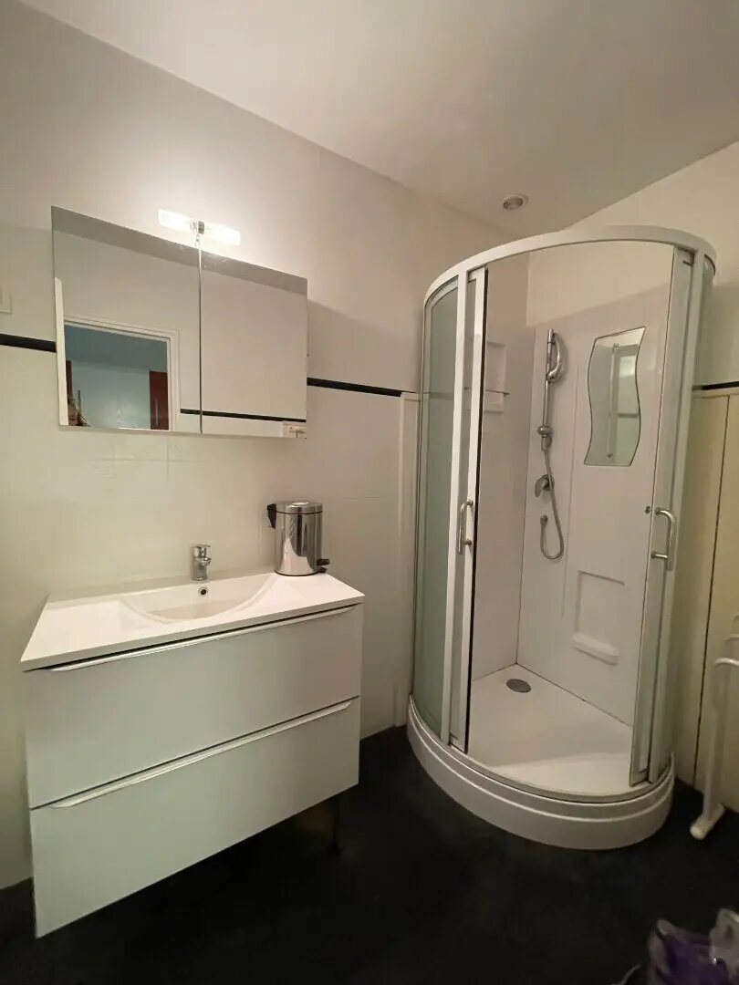Appartement à louer, 24m², Saintes