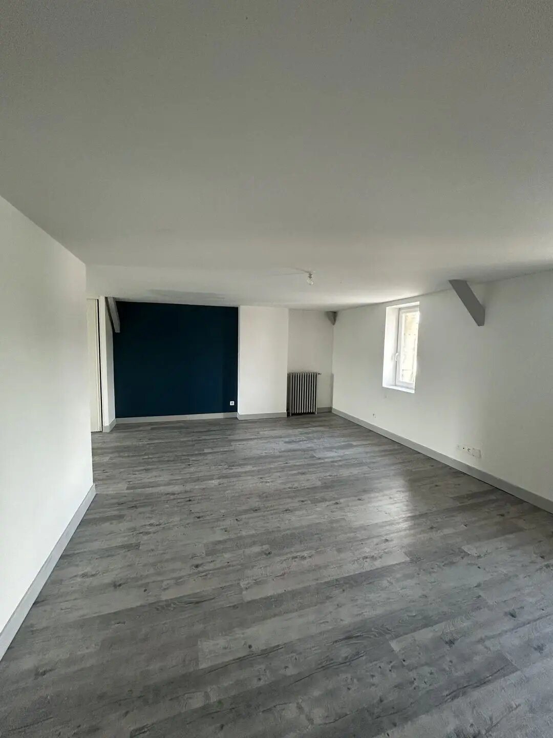 Appartement à louer, 89m², Saintes