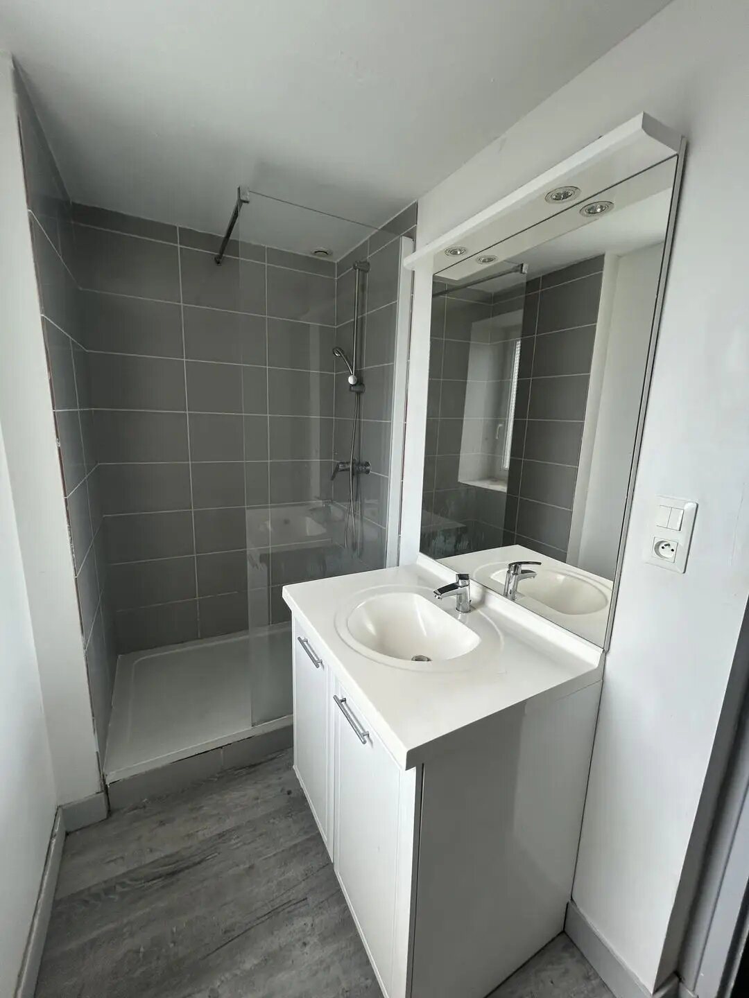 Appartement à louer, 89m², Saintes