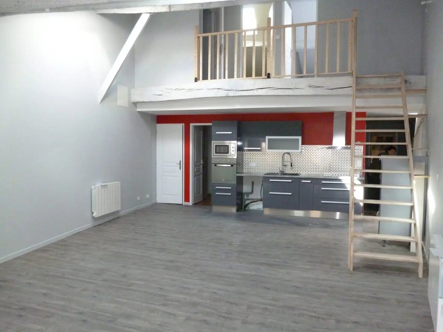 Appartement à louer, 99m², Saintes