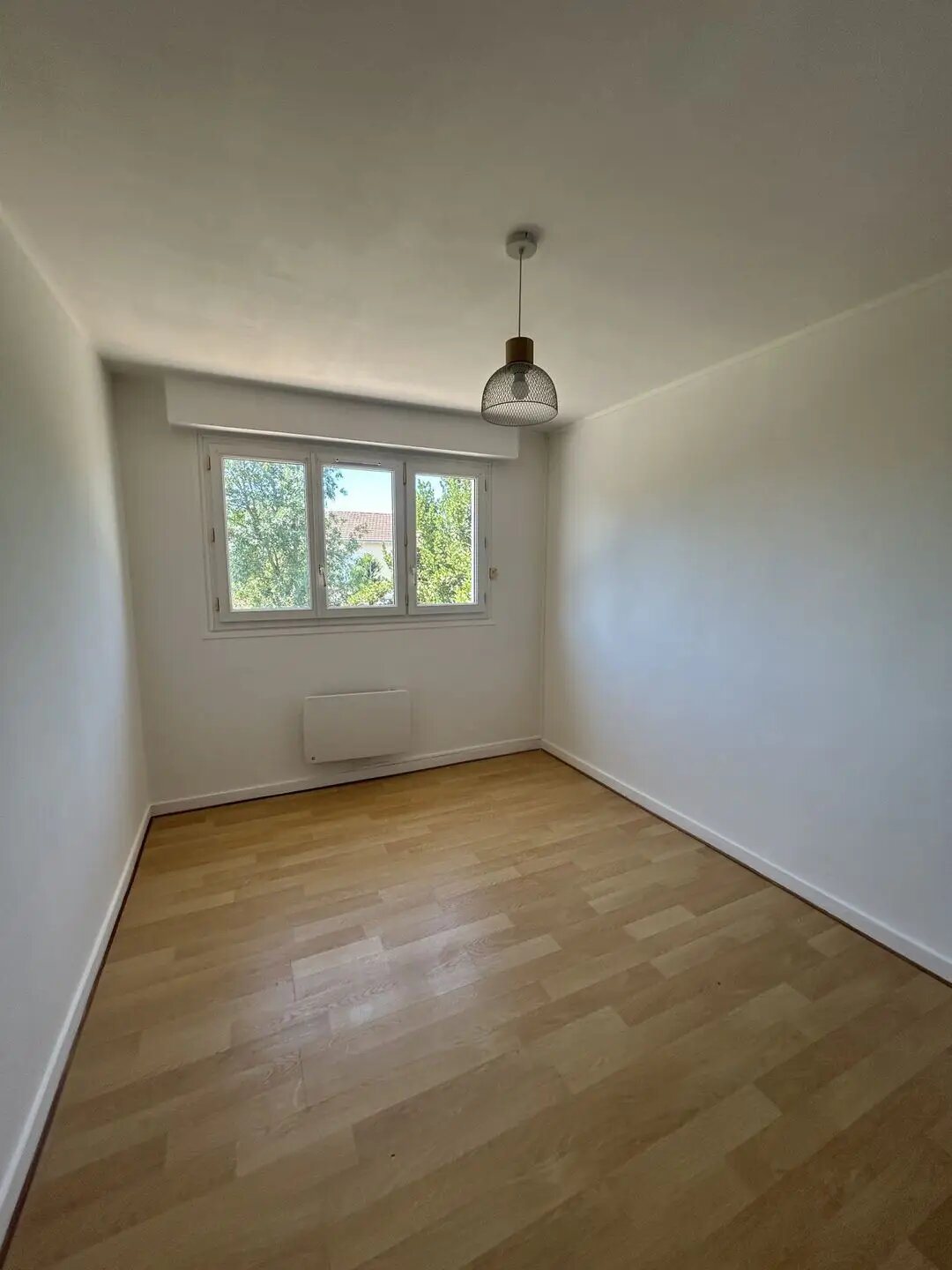 Appartement à louer, 29m², Saintes