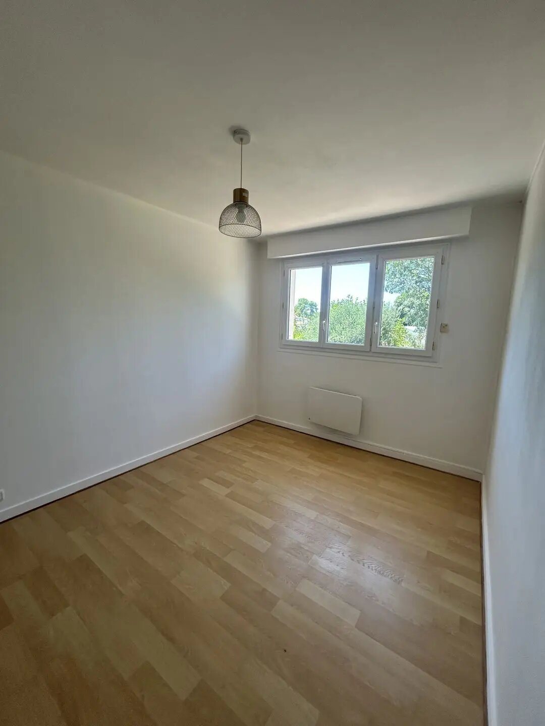Appartement à louer, 29m², Saintes