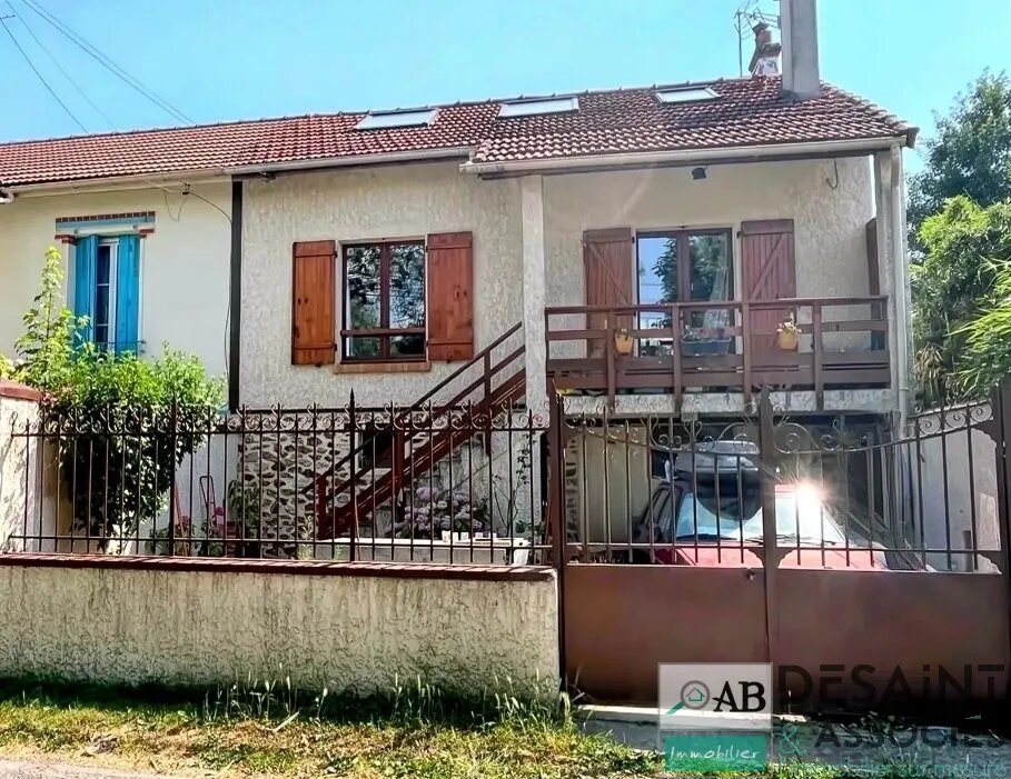 Maison à vendre, 77m², Condé-Sainte-Libiaire