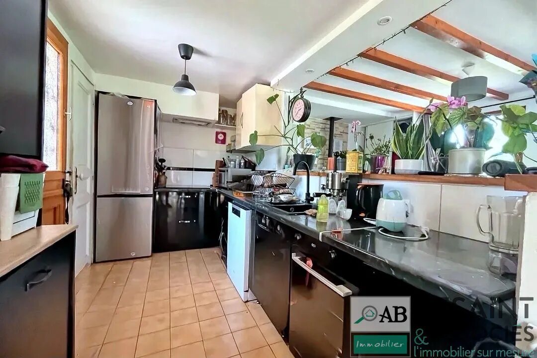Maison à vendre, 77m², Condé-Sainte-Libiaire