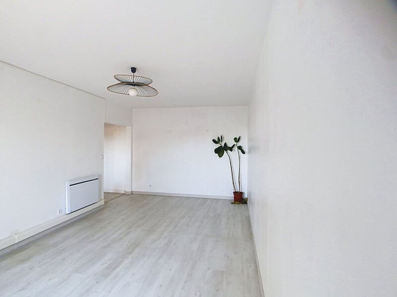 Appartement à louer, 71m², Carpentras