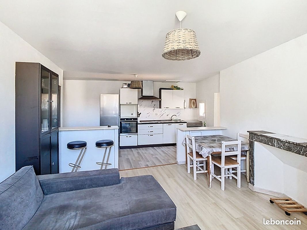 Maison à louer, 71m², Pernes-les-Fontaines