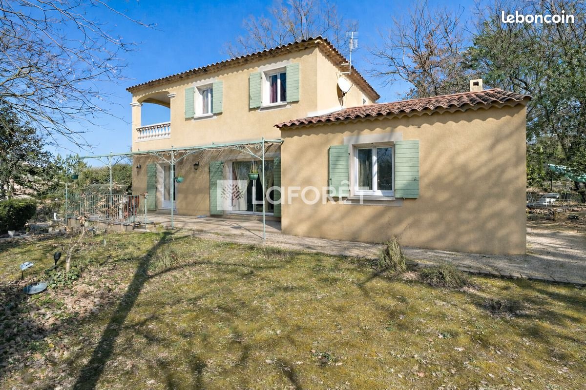 Maison à vendre, 150m², Mormoiron