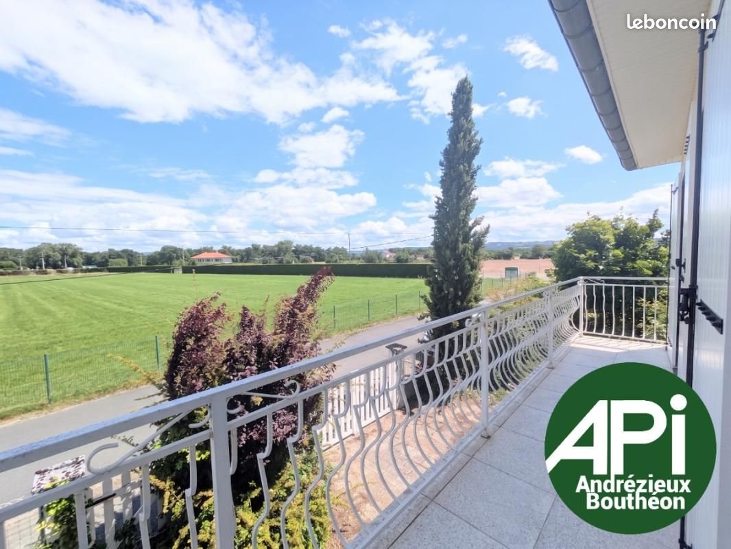Maison à vendre, 131m², Bonson