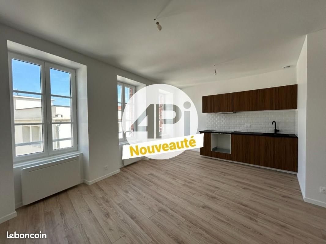 Appartement à louer, 49m², Maclas