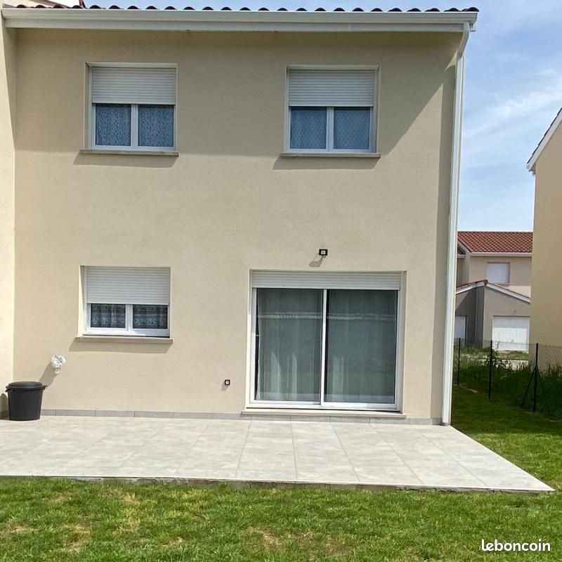 Maison à vendre, 92m², Sablons