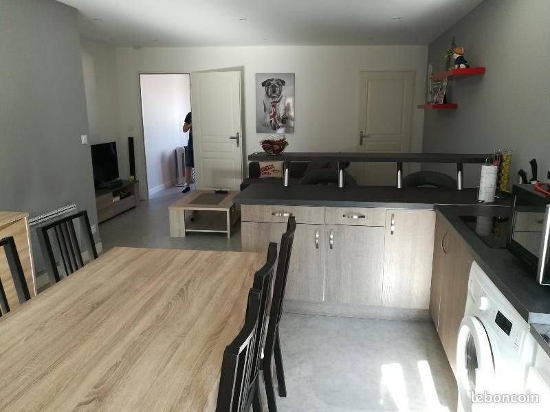 Appartement à louer, 45m², Genilac