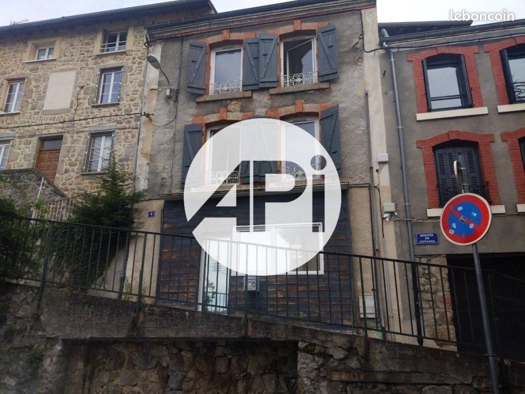 Maison à vendre, 108m², Bourg-Argental