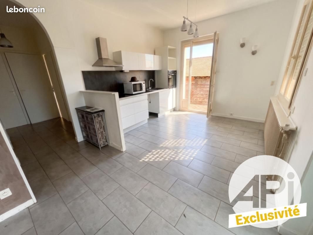 Maison à vendre, 82m², Saint-Marcellin-en-Forez