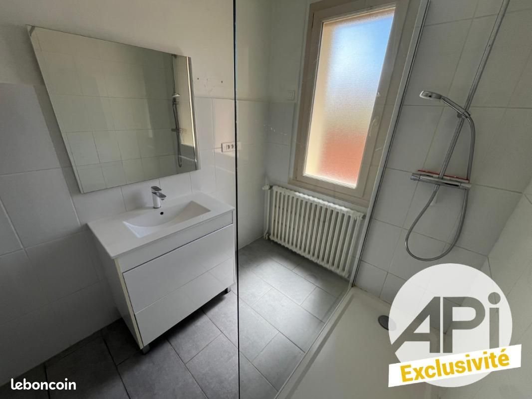 Maison à vendre, 82m², Saint-Marcellin-en-Forez