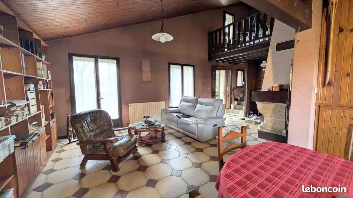 Maison à vendre, 170m², Serrières