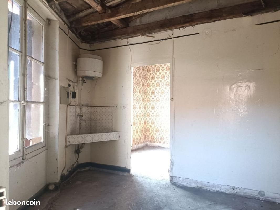 Maison à vendre, 40m², Roussillon