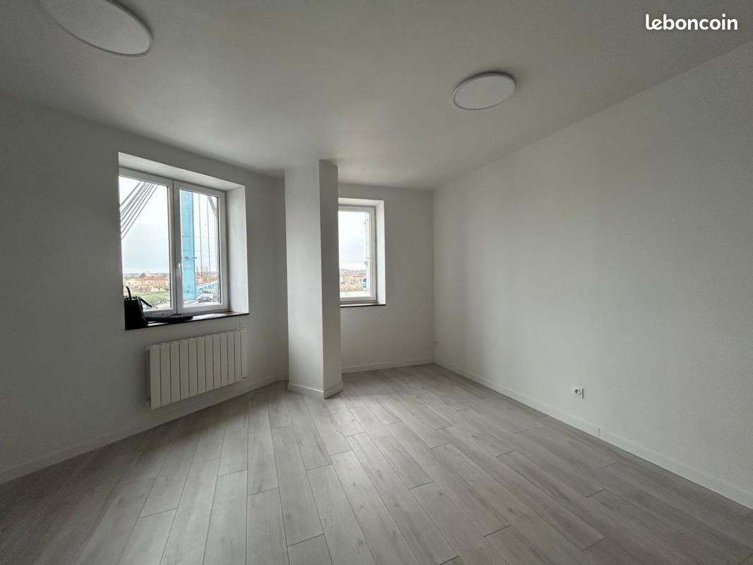 Appartement à louer, 49m², Serrières