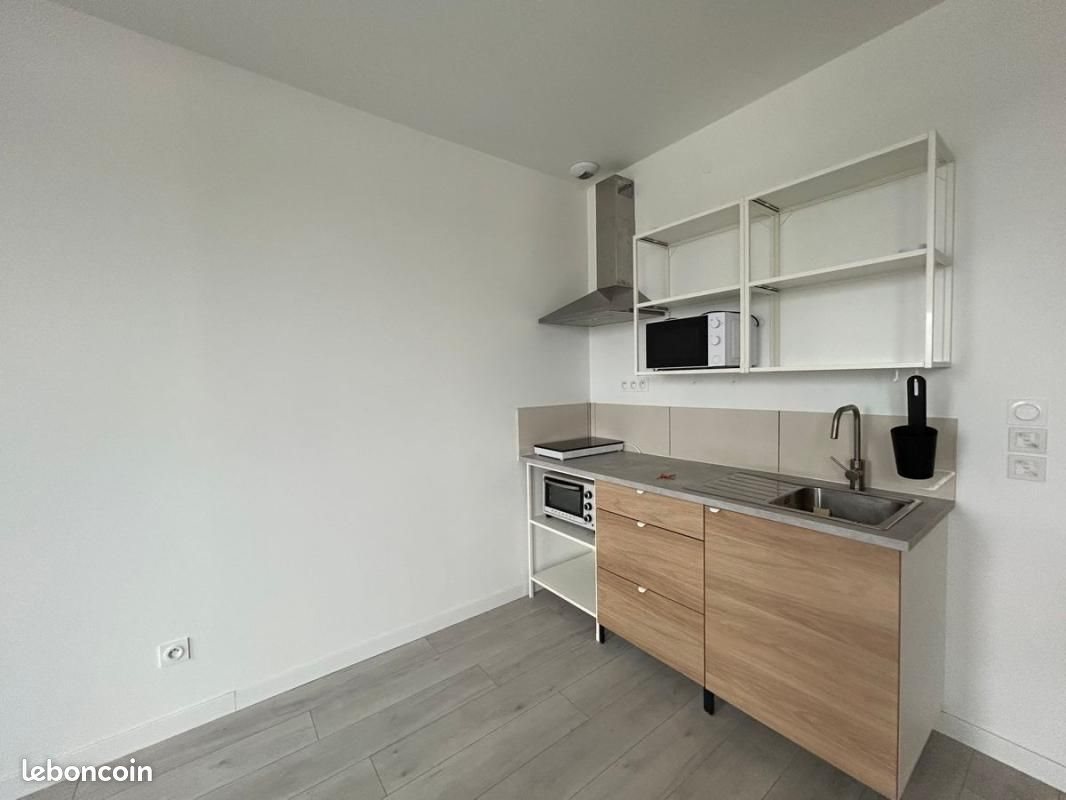 Appartement à louer, 49m², Serrières