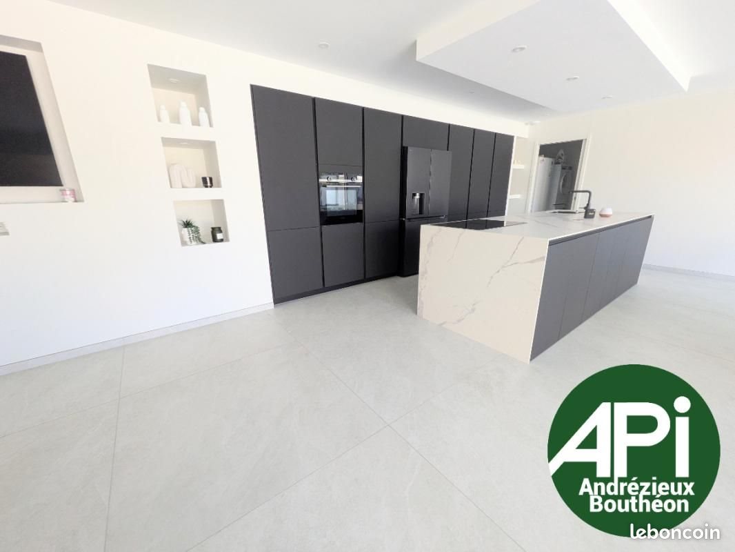 Maison à vendre, 159m², Saint-Priest-en-Jarez