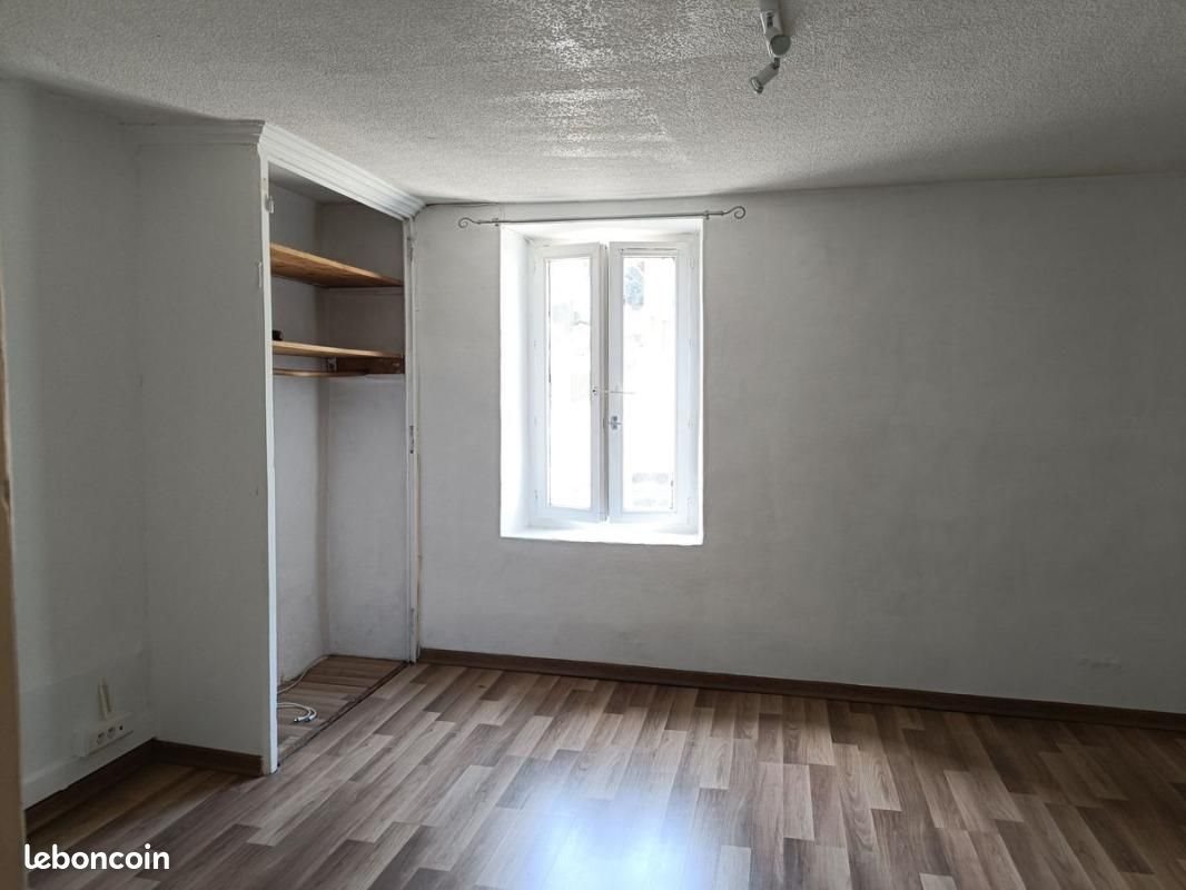 Maison à vendre, 191m², Roussillon