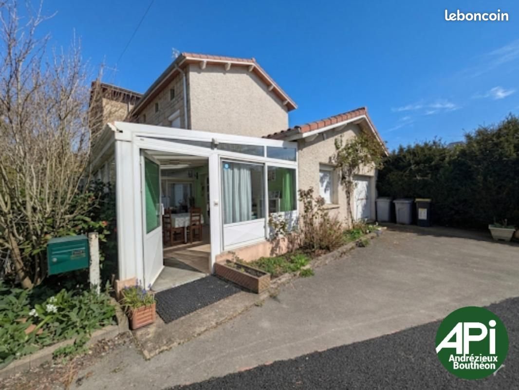 Maison à vendre, 90m², Saint-Genest-Lerpt