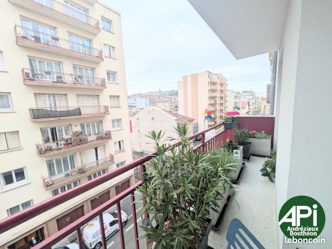 Appartement à vendre, 68m², Saint-Étienne