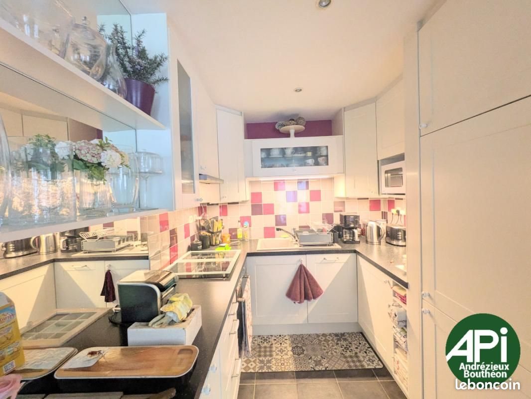 Appartement à vendre, 68m², Saint-Étienne