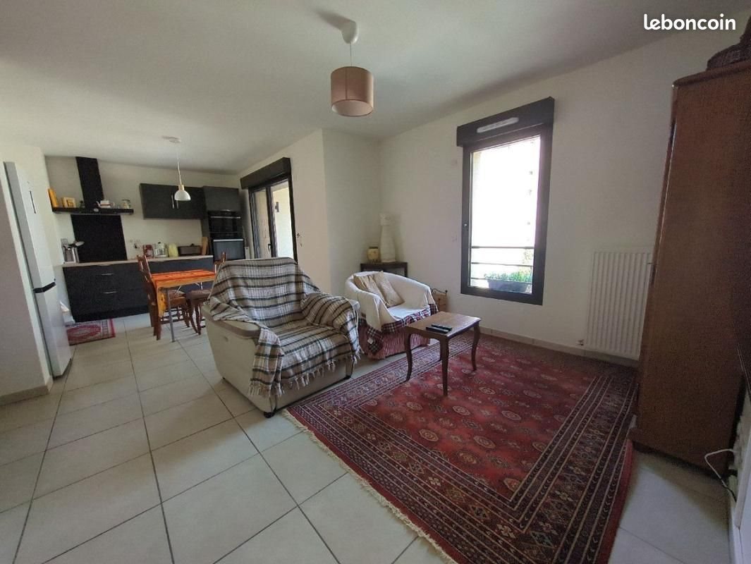 Appartement à louer, 64m², Condrieu