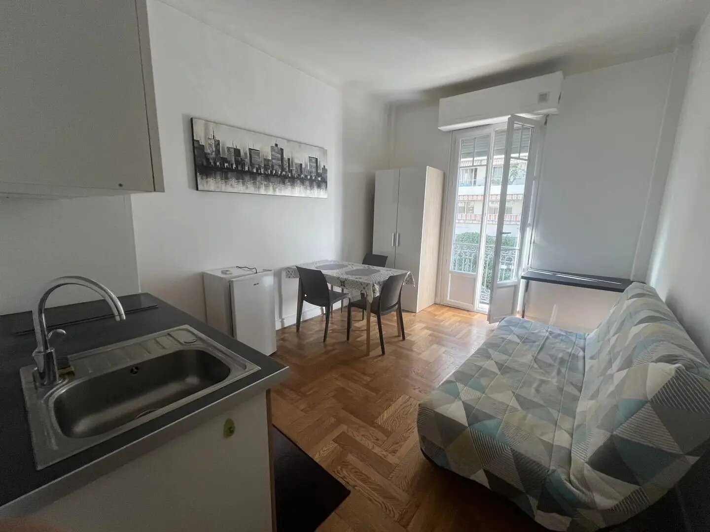 Appartement à louer, 1m², Nice