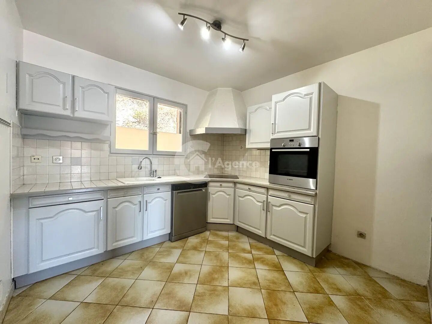 Maison à vendre, 92m², Cagnes-sur-Mer